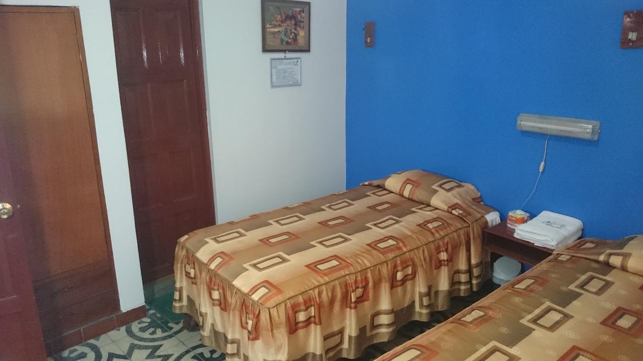 Hotel Cancun Хаен Екстериор снимка